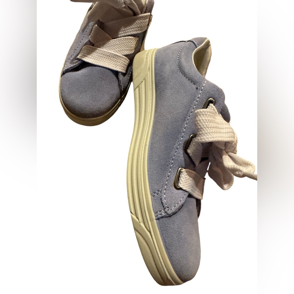 PRIMIGI Star⭐️ Girls Light Blue Suede Italian Leather Lace up Sneakers -Size 33 - Picture 3 of 15
